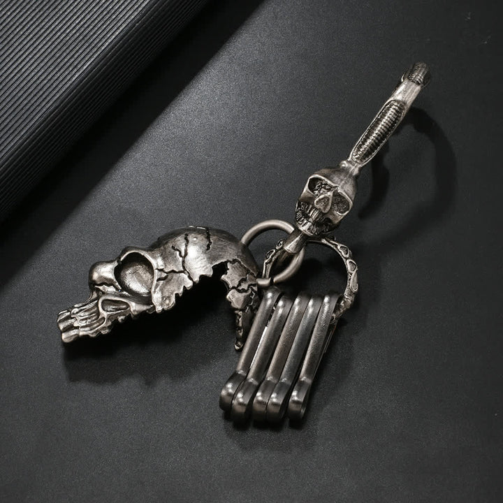 Retro Antique Silver Skull Face Metal Keychain - Silver - image 1