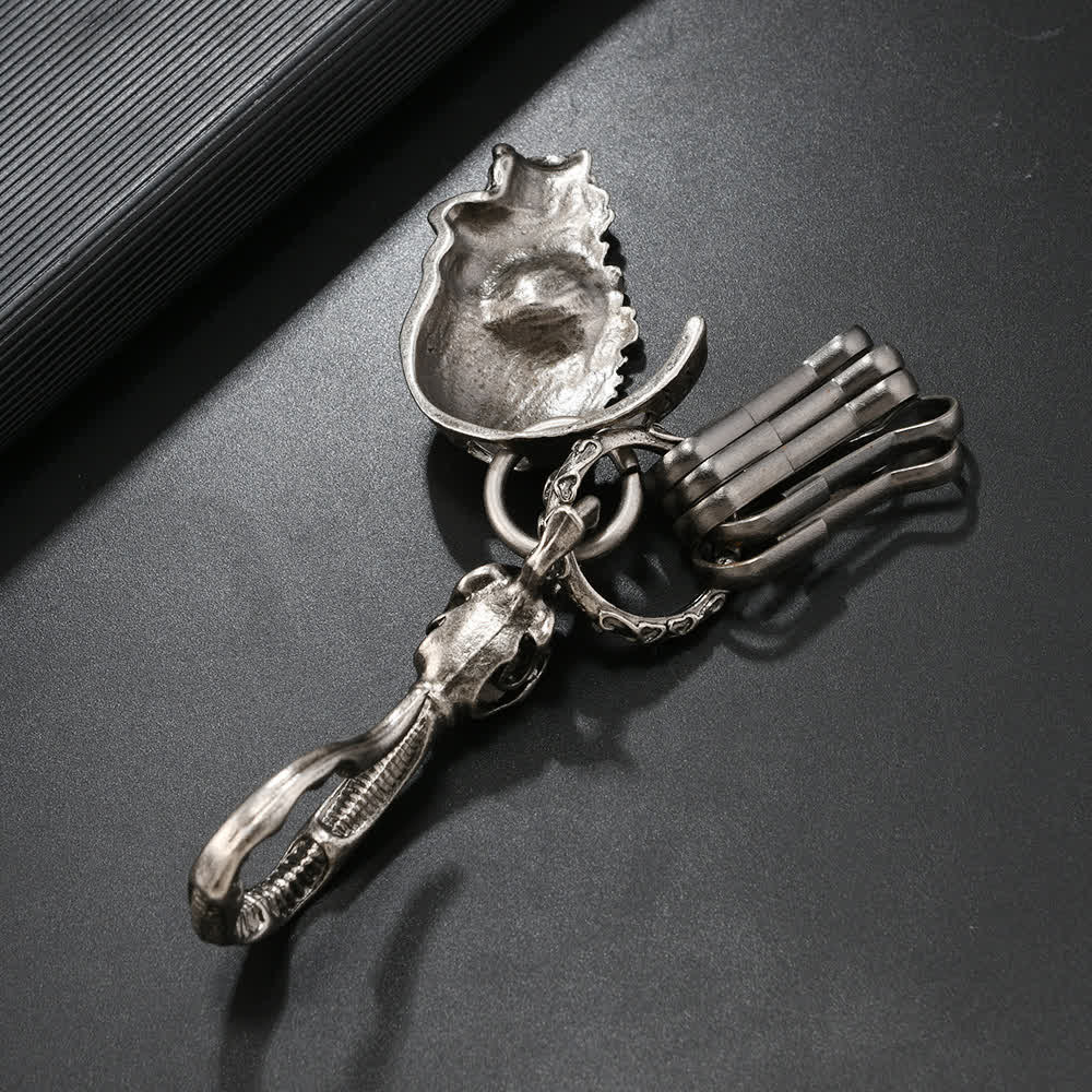 Retro Antique Silver Skull Face Metal Keychain