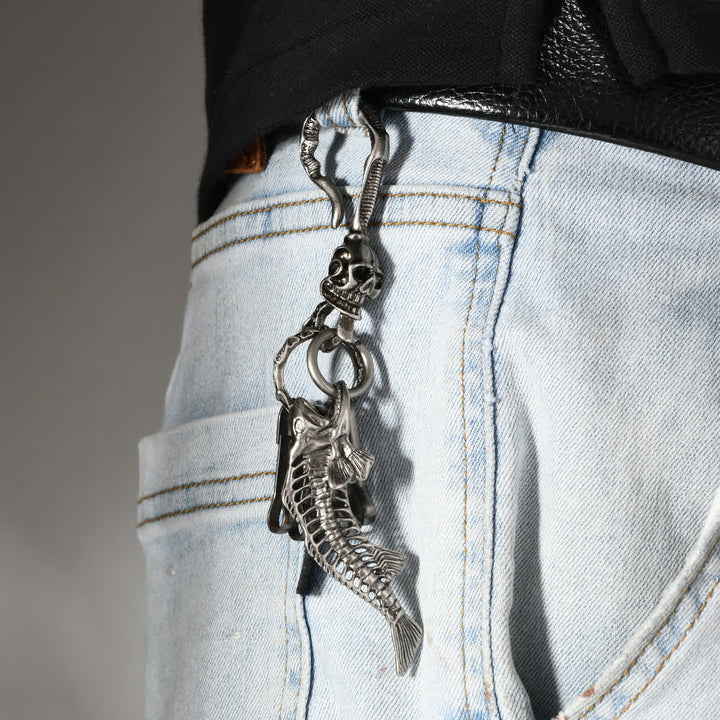 Creative Skull Piranha Bone Pendant Metal Keychain - image 0