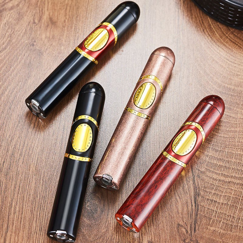 3 In 1 Triple Burner Lighter With Built-In Cigar Punch And Cigar Needle