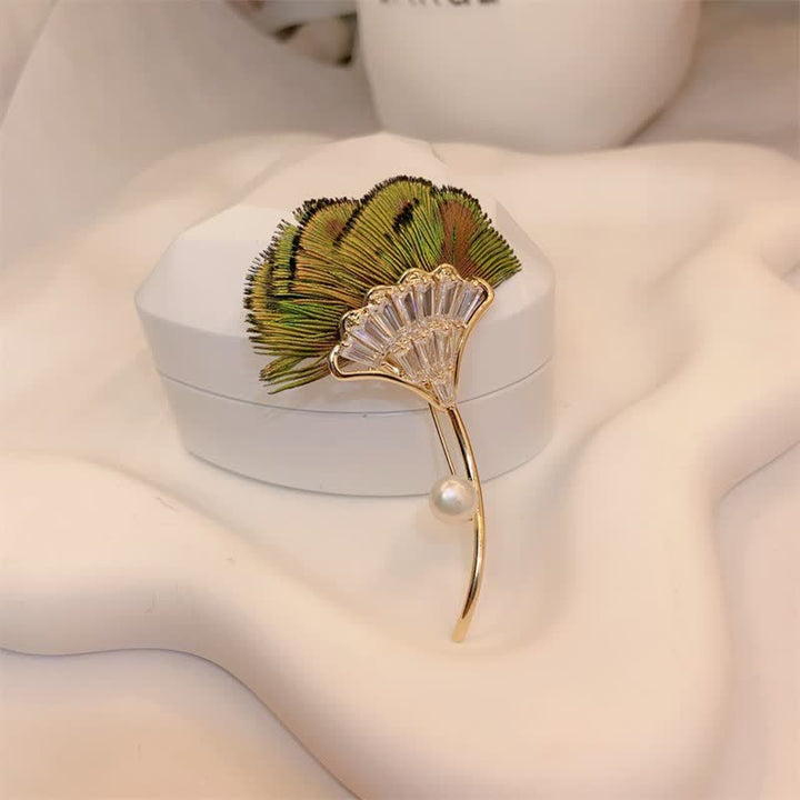 Women's Green Peacock Feather Gingko Leaf Shape Brooch - Gold - image 0