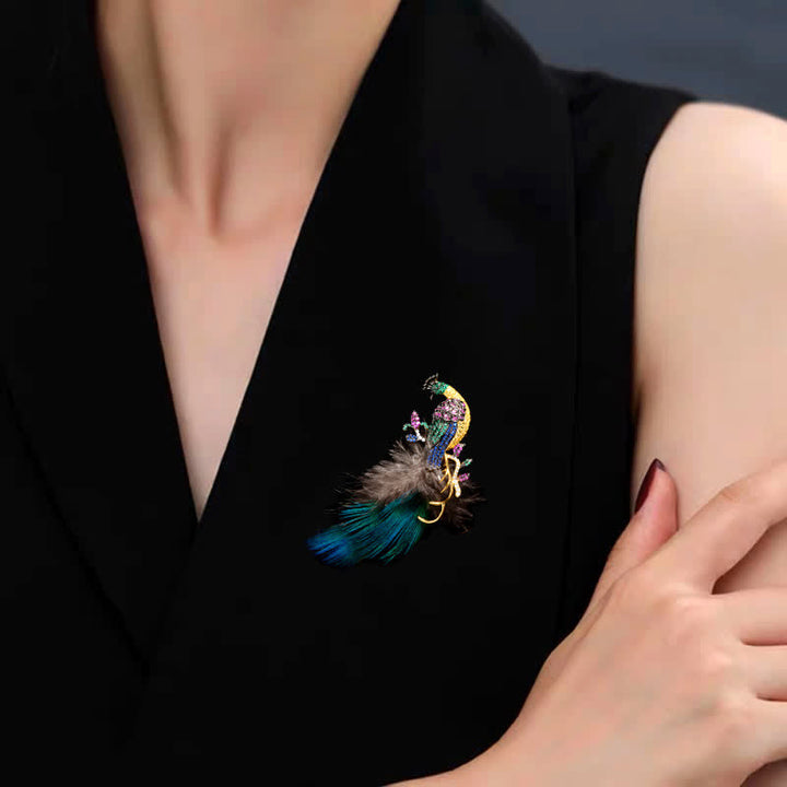 Women's Exquisite Bling Rhinestones Peacock Feather Brooch