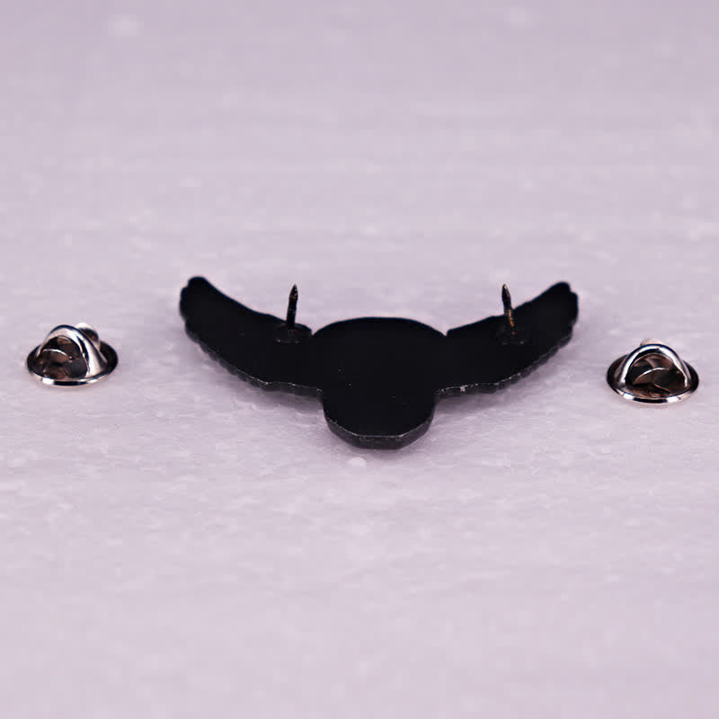 Winged Demonic Laughing Skull Head Brooch - image 3
