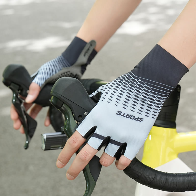 Sports Anti-Slip Breathable Fingerless Gloves - image 1