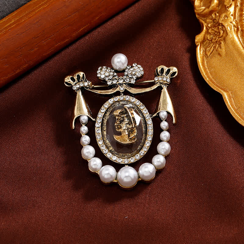 Women's Vintage Lady Face Court Style Pearl Brooch - Anqitue Gold - image 0