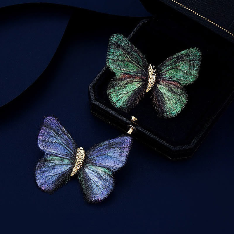 Women's Retro Butterfly Gradient Color Embroidered Brooch