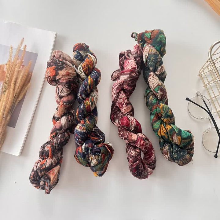 Women's Ethnic Style Pleated Cotton Linen Thin Autumn Scarf