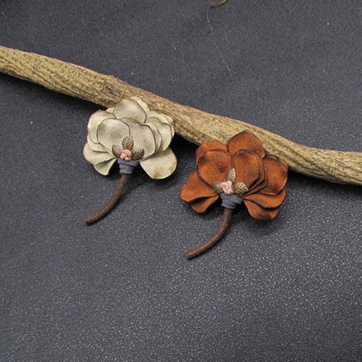 Original Design Retro Wedding Flower Petals Cloth Brooch