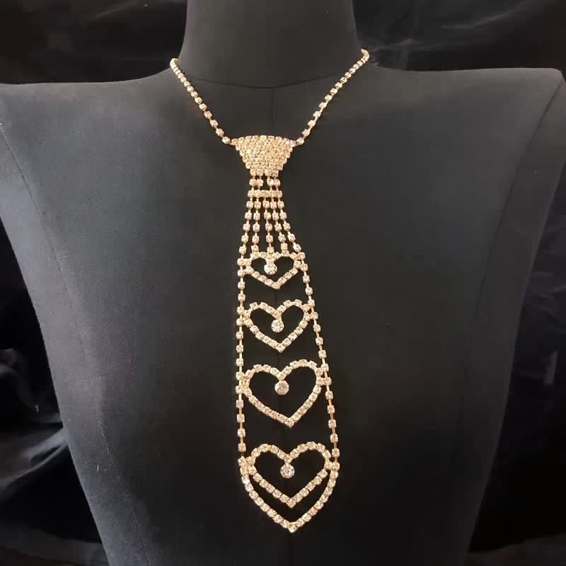 Luxury Heart-Shaped Rhinstones Creative Necktie Necklace - Gold - image 7