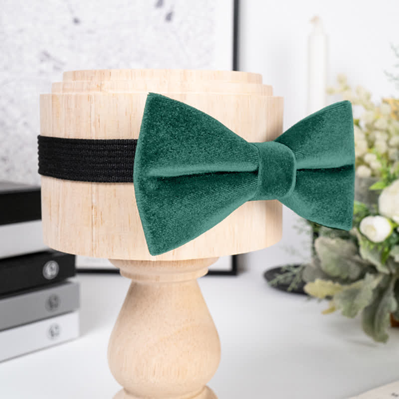 Men's Emerald Green Solid Color Velvet Bow Tie - image 3