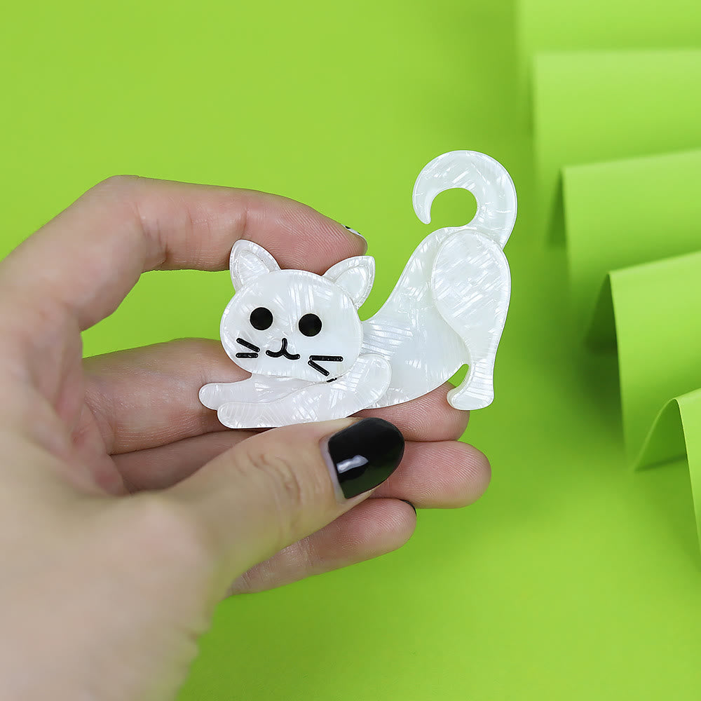Charming Accessory White Cat Handmade Acrylic Brooch - image 1