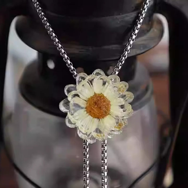Handmade Dried Flower Daisy Women's Bolo Tie - image 1