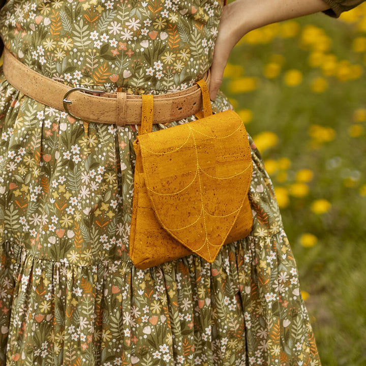 Halloween Retro Leaf Shaped Women's Viking Belt Bag - Yellow - image 5