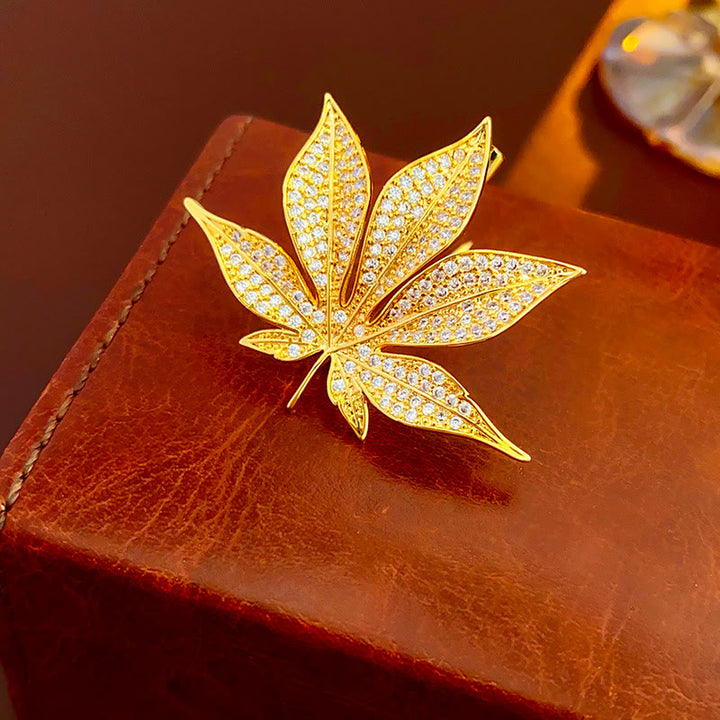 Golden Fashion Zircon Maple Leaf Metal Brooch - Golden - image 0