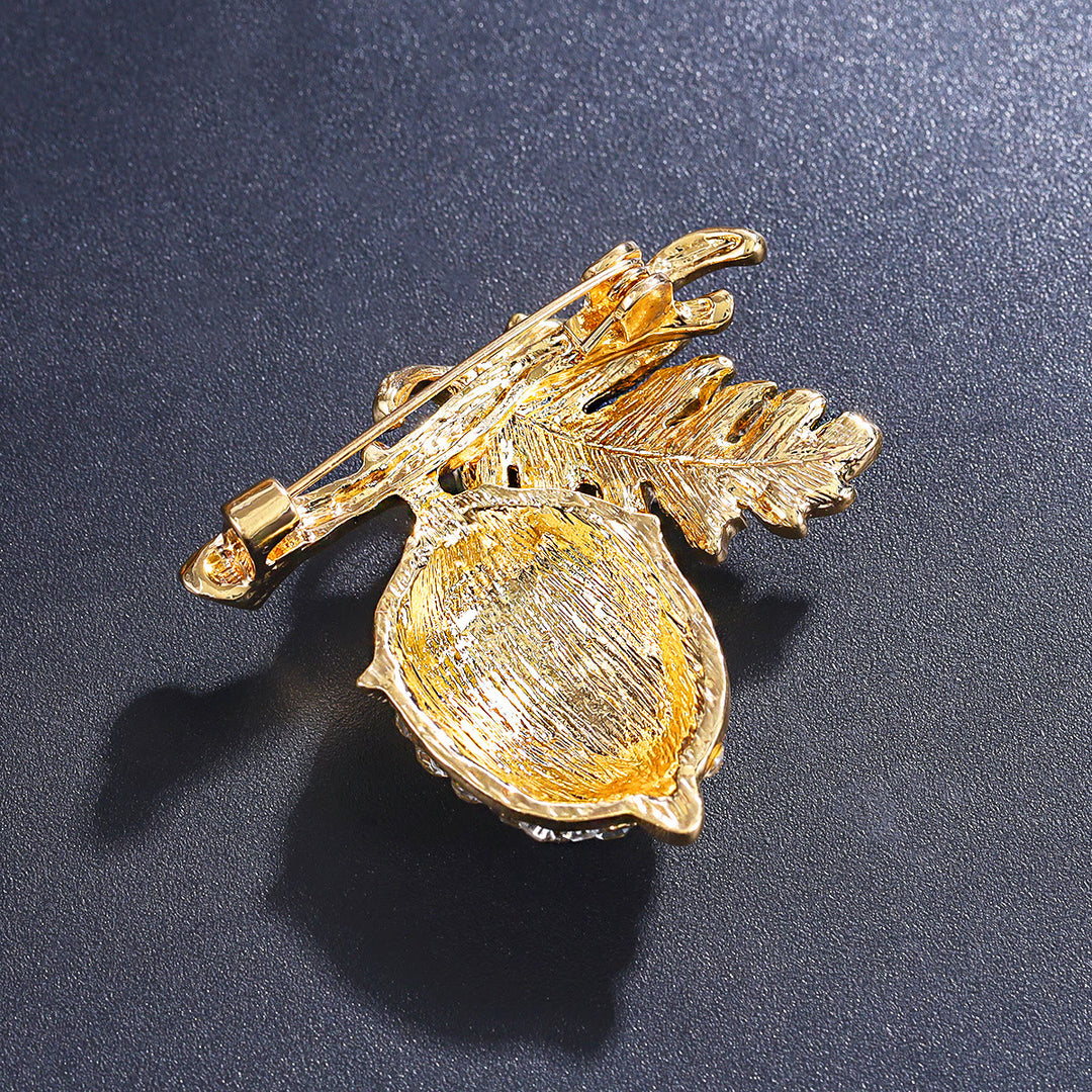 Exquisite Autumn Pinecone Diamond Alloy Brooch - image 3