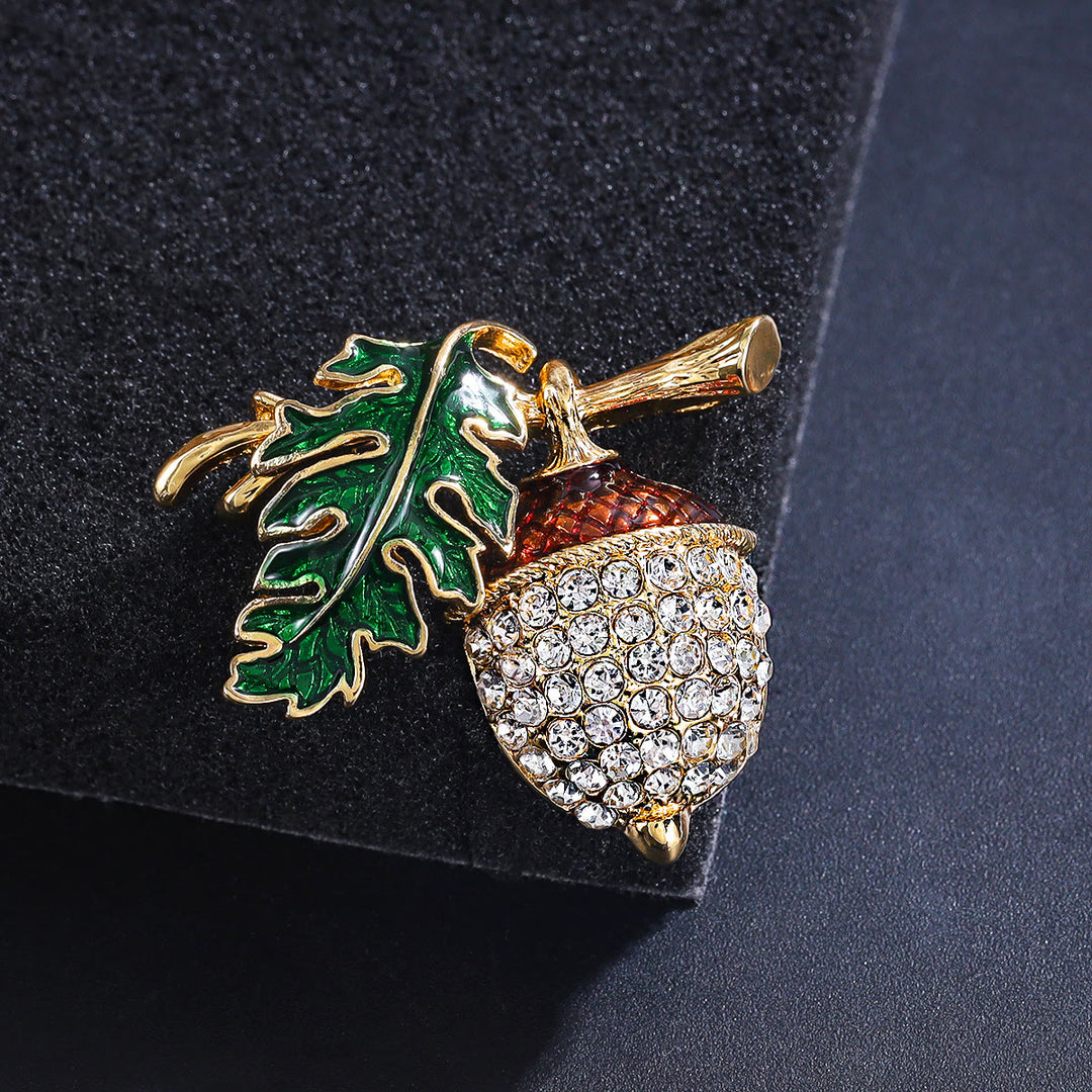 Exquisite Autumn Pinecone Diamond Alloy Brooch - Pinecone - image 0
