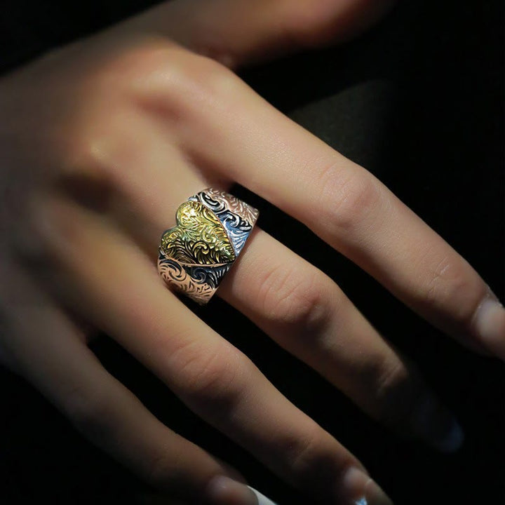 Adjustable Gold And Silver Contrasting Grass Patterned Heart Ring - image 1