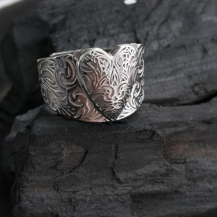 Adjustable Gold And Silver Contrasting Grass Patterned Heart Ring - Silver - Adjustable - image 2