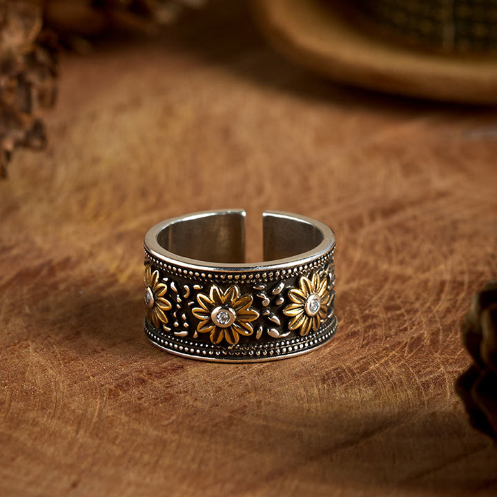 Adjustable Retro Silver Dyed Black Flower Ring - Silver - Adjustable - image 0