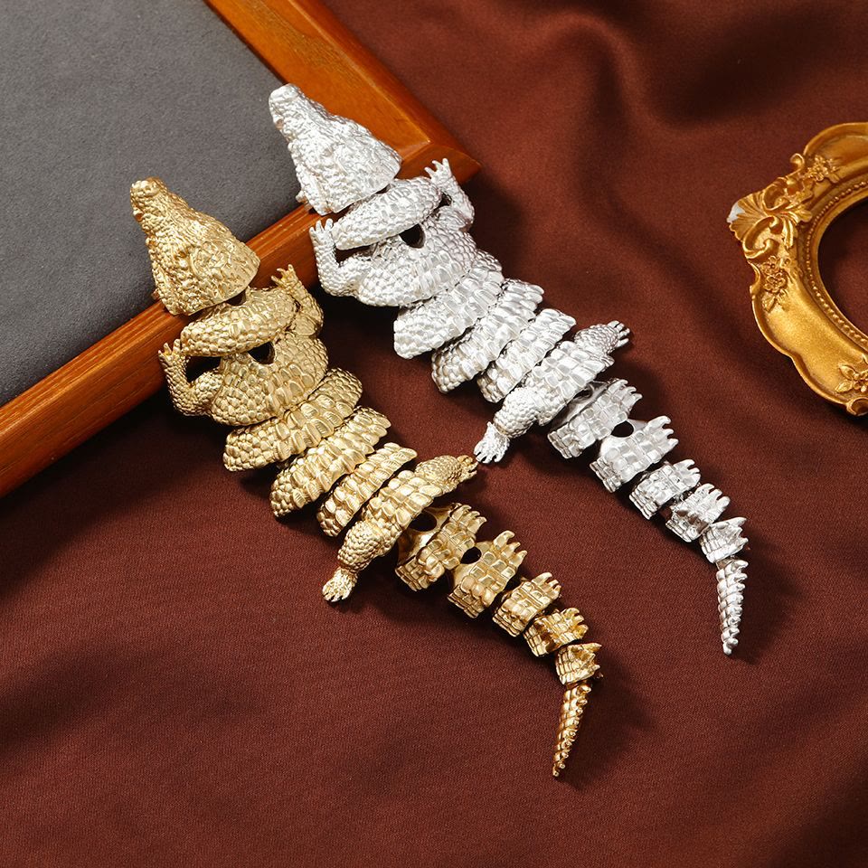 Movable Gold Crocodile Articulated Brooch Suit Accessory - image 3