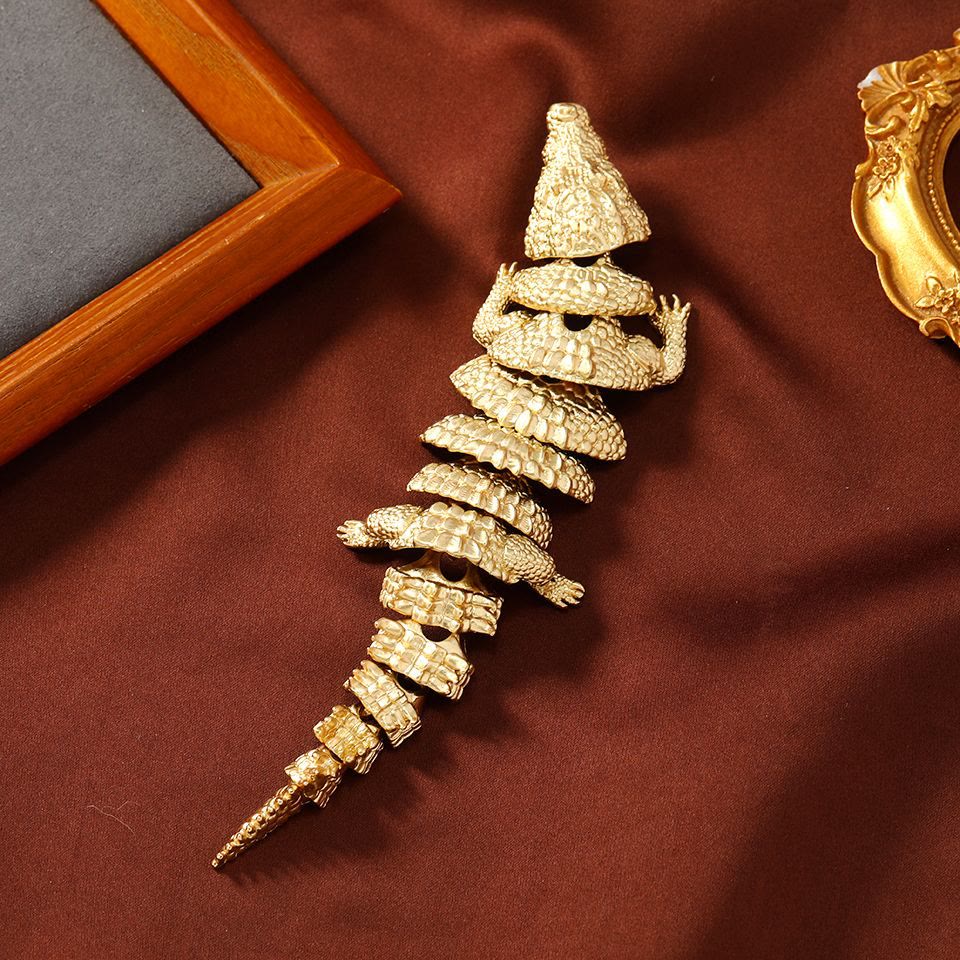 Movable Gold Crocodile Articulated Brooch Suit Accessory - image 1