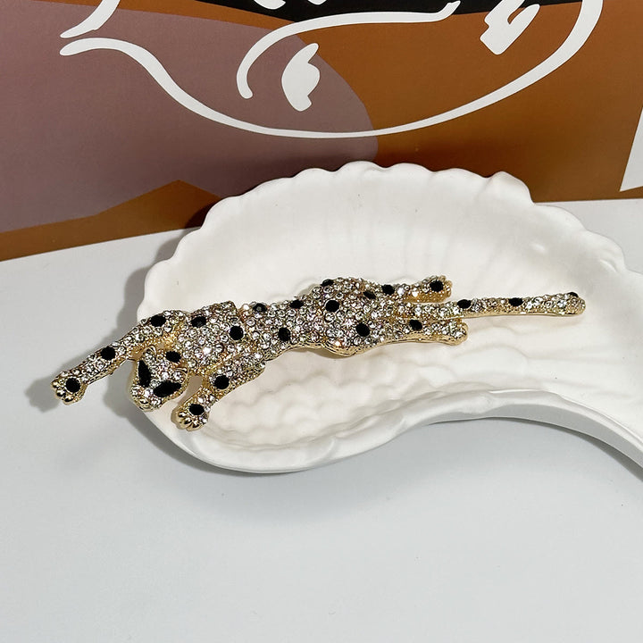 Diamond Studded Black Dot Movable Cheetah Articulated Brooch - Golden - image 0