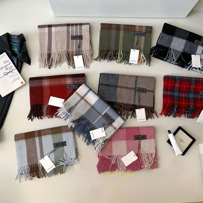 Women's Winter Keep Warm Vintage Plaid Wool Scarf - image 1