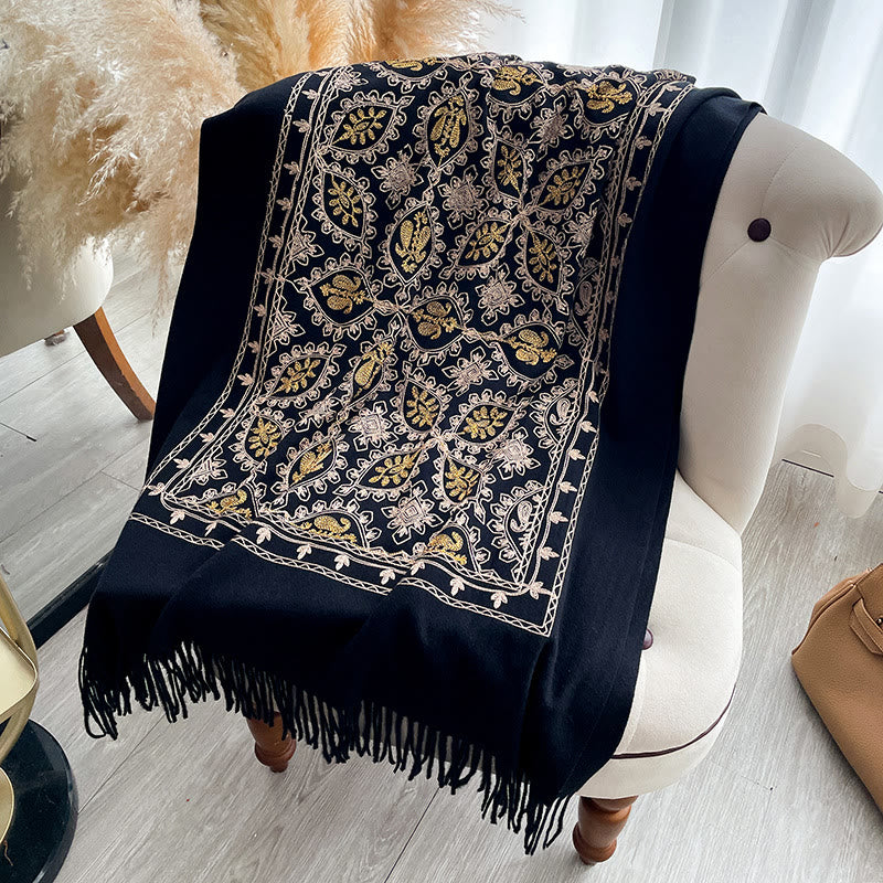 Women's Vintage Floral Pattern Fringed Shawl Scarf - image 6
