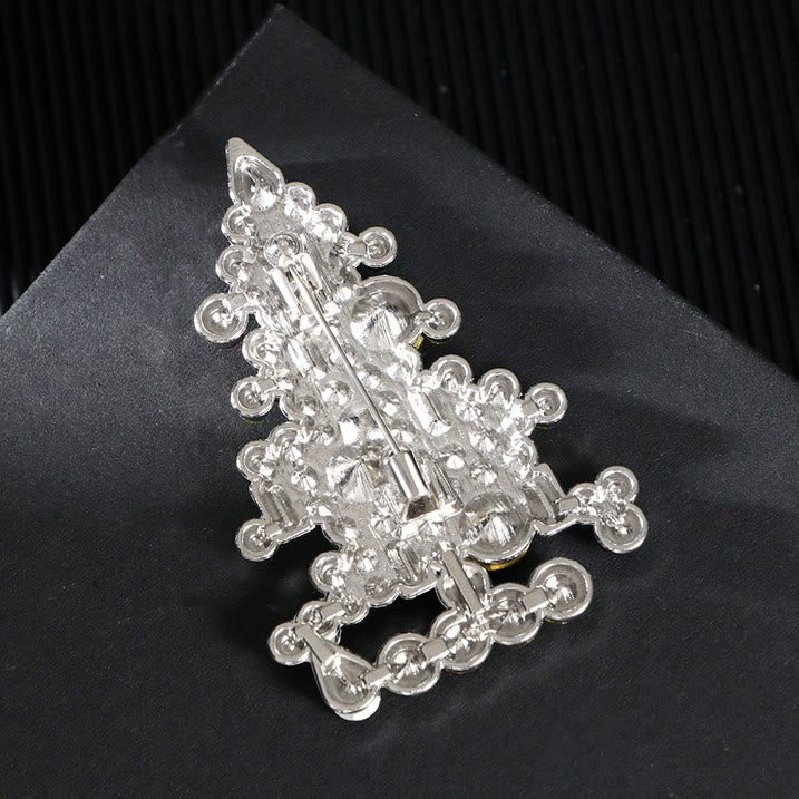 Exquisite Diamond Studded Christmas Tree Brooch - image 5