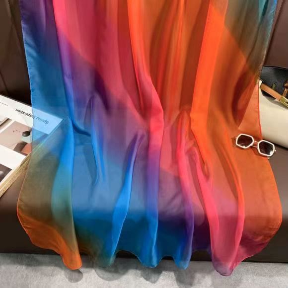 Women's Gradient Color Lightweight Flowy All-Season Scarf - image 5