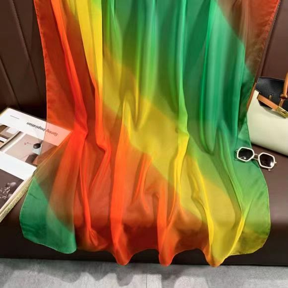 Women's Gradient Color Lightweight Flowy All-Season Scarf - image 3