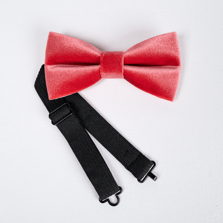 Men's Carmine Solid Color Velvet Bow Tie - image 5