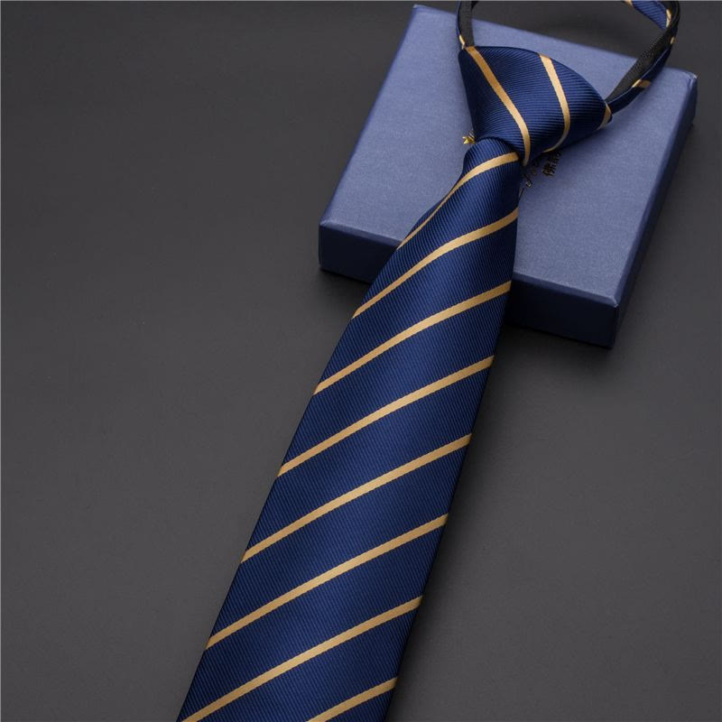 Men's Vintage Printed Necktie With Carved Tie Clip - Style #1 - Silver - image 1