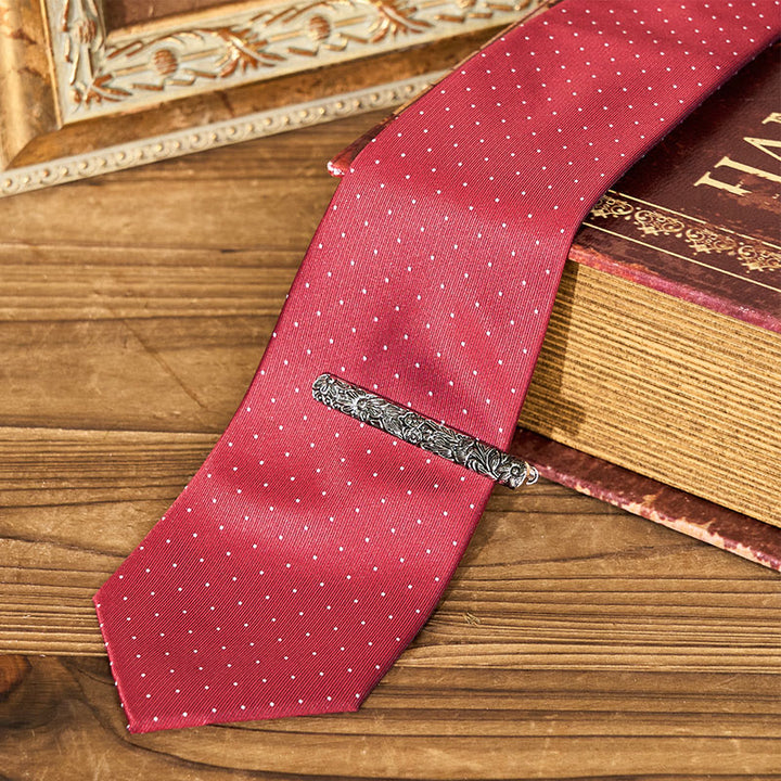 Men's Vintage Printed Necktie With Carved Tie Clip - image 19