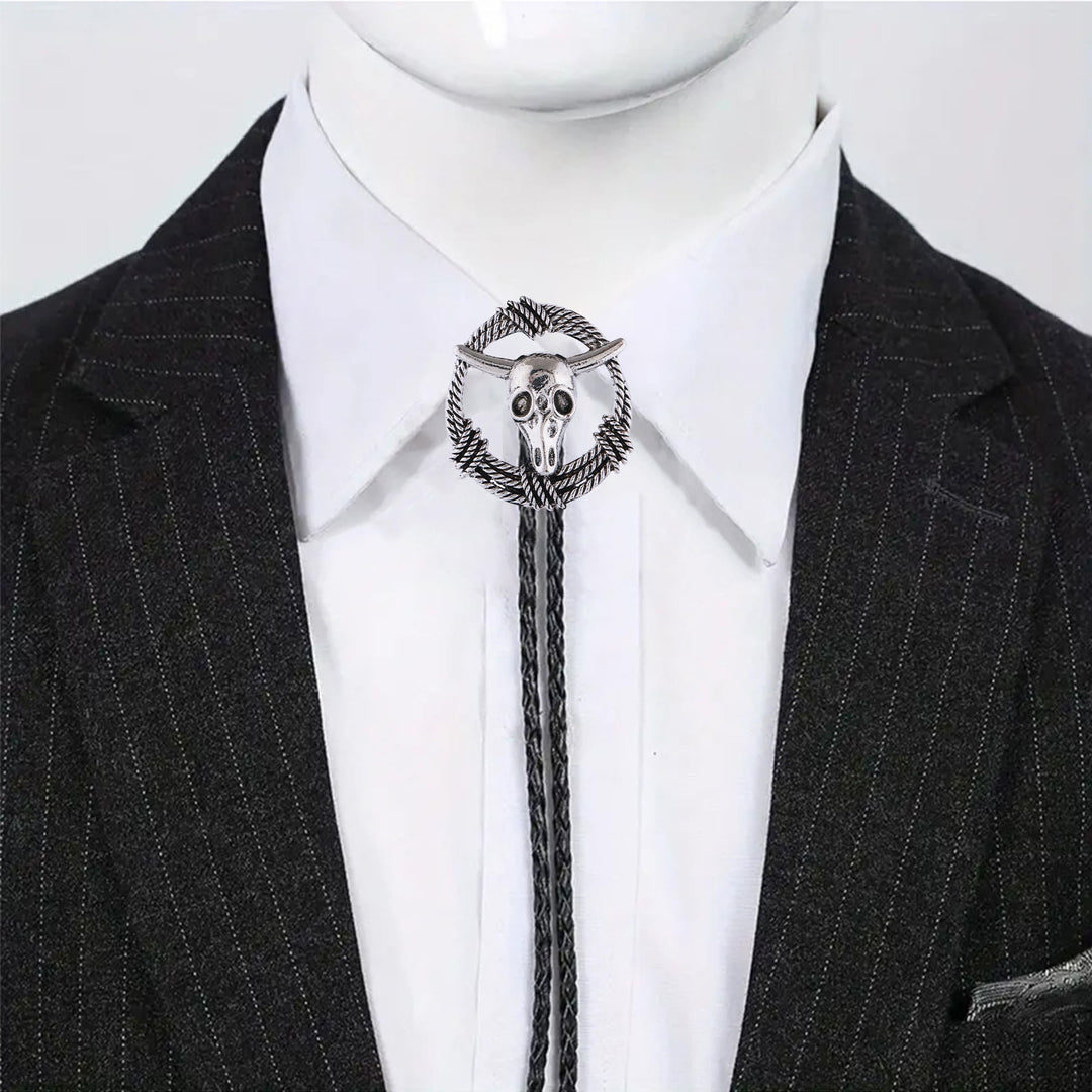 Steer Skull Rope Wreath Rock Style Bolo Tie - image 1