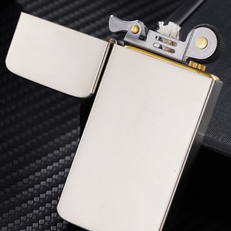 Minimalist Ultra-Slim Classic Flip Kerosene Lighter - image 3