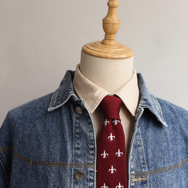 Men's Repeating Motifs Skinny Knitted Necktie - image 6