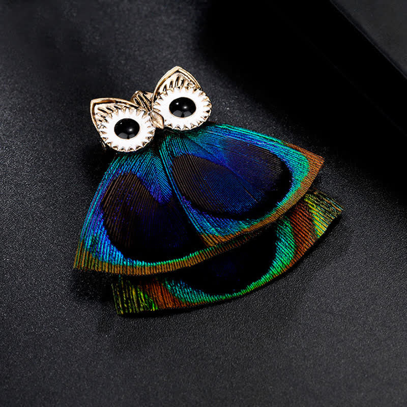 Women's Lovely Owl Peacock Feather Brooch - image 4
