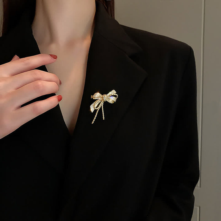 Women's Pretty Bowkont Zircons Brooch - image 5