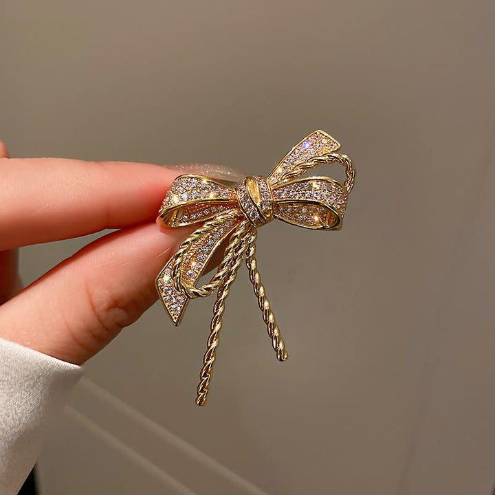 Women's Pretty Bowkont Zircons Brooch - image 2