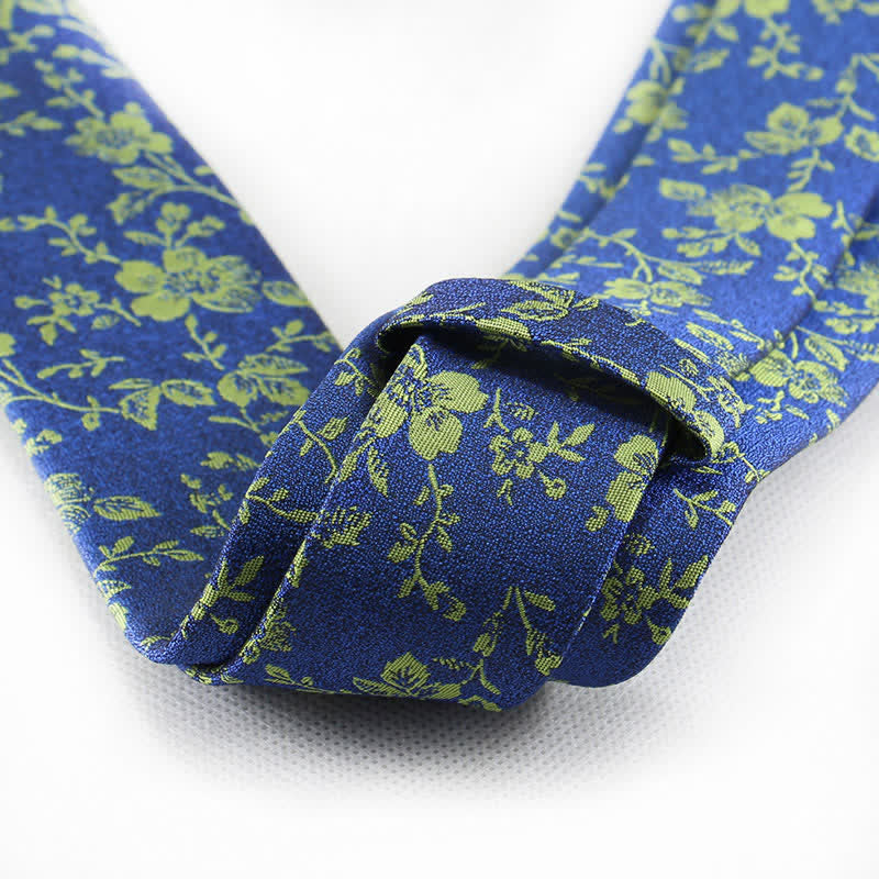 Men's Spring Time Tiny Floral Necktie - image 2