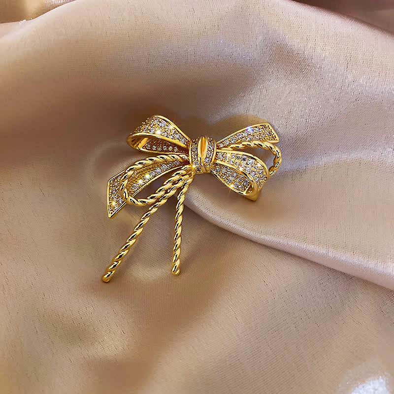 Women's Pretty Bowkont Zircons Brooch - Gold - image 0