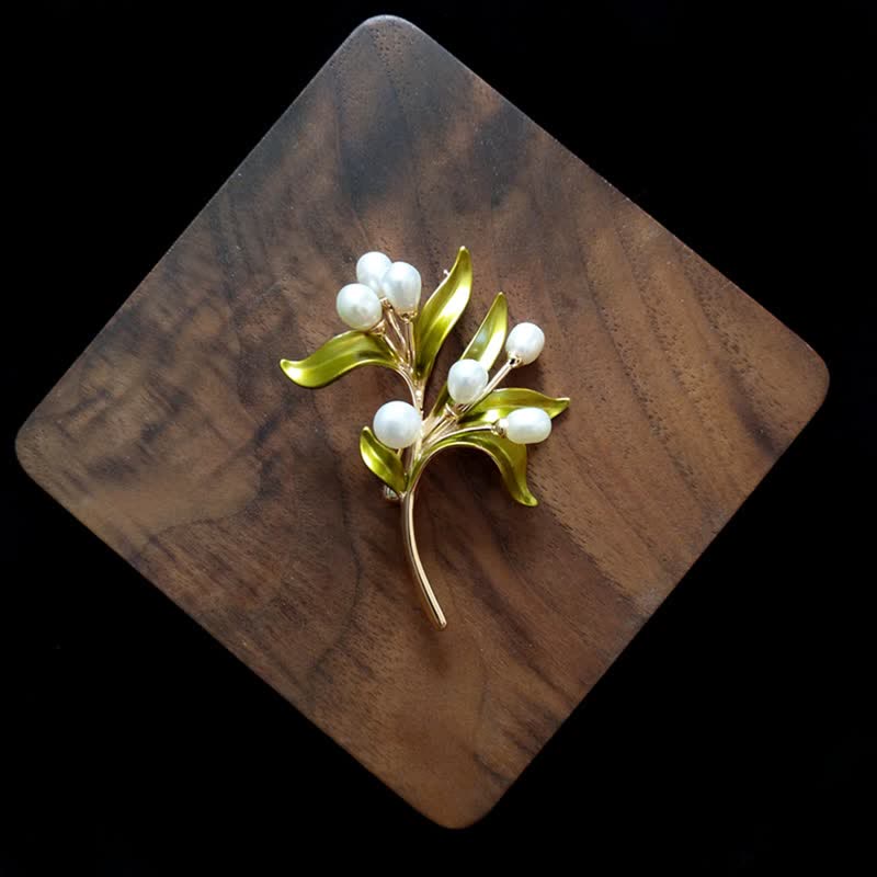 Women's Natural Pearl Olive Branch Brooch - image 2