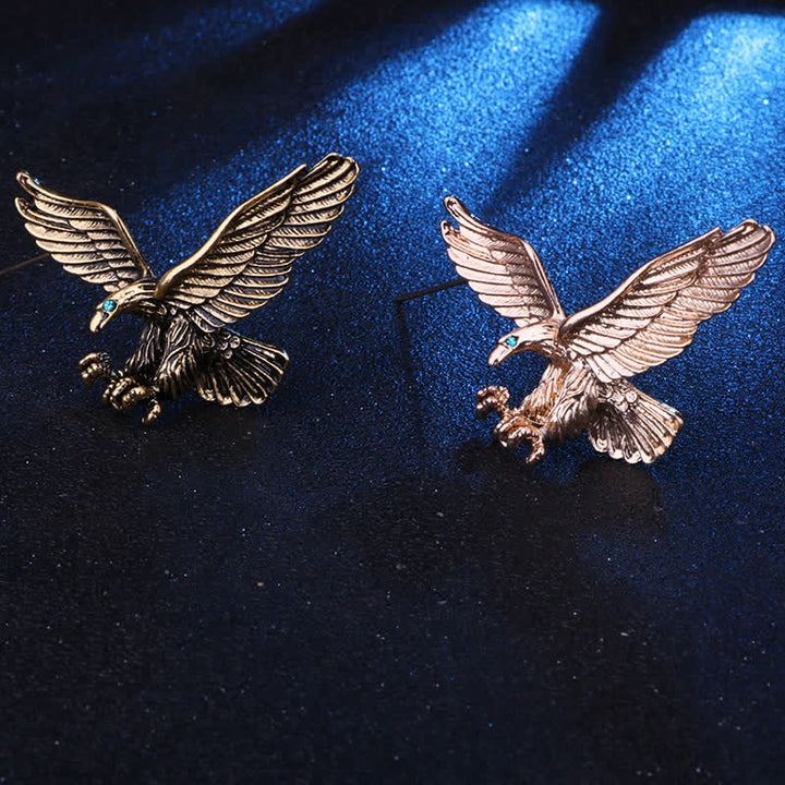 Men's Bald Hawk Green Eye Brooch - image 4