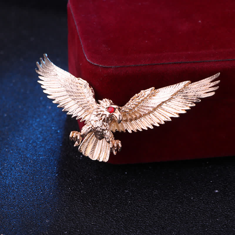 Men's Retro Soaring Bald Hawk Brooch - Gold - image 7