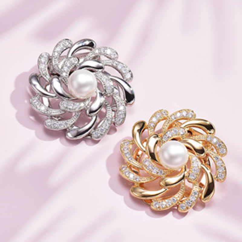 Women's Chrysanthemum Floral Buckle Brooch - image 1