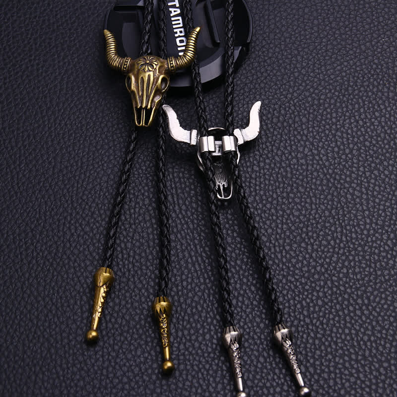 Vintage Native Style Bull Head Bolo Tie - image 3