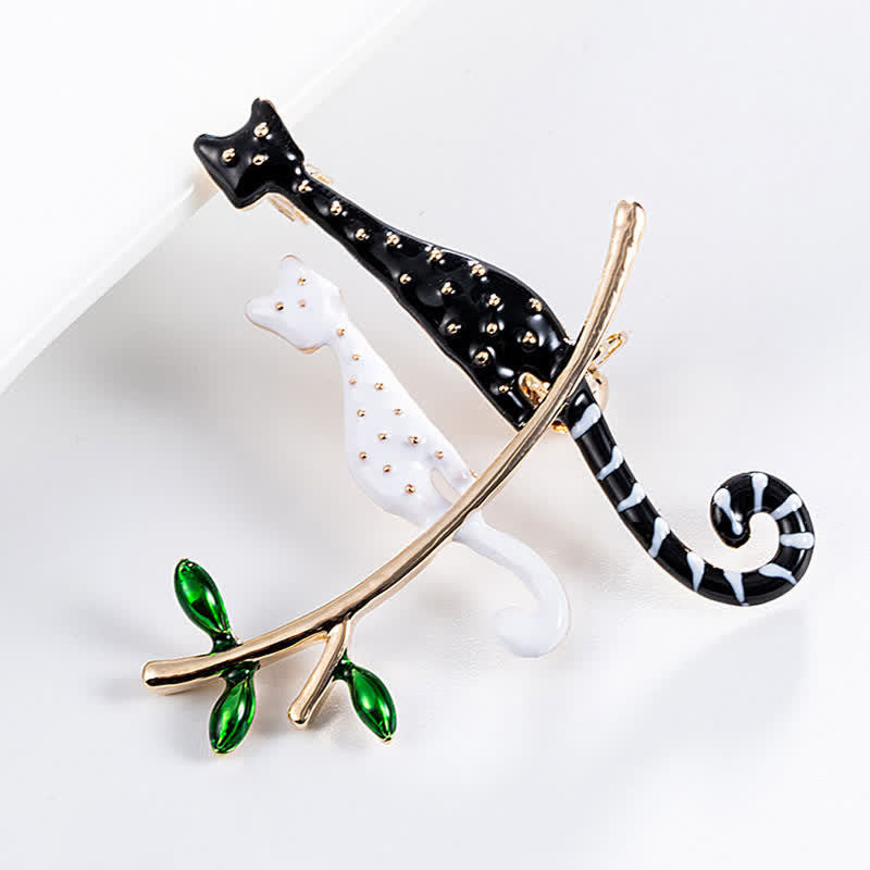 Women's Lazy Kitten Polka Dot Cat Brooch - image 10