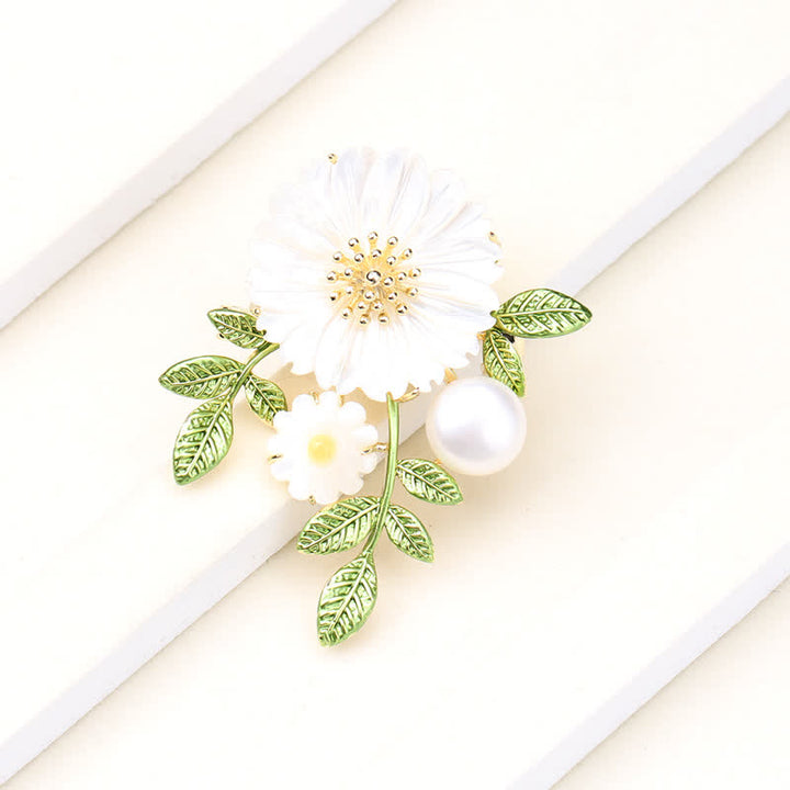 Women's Romantic Daisy Shell Pearl Brooch - image 4
