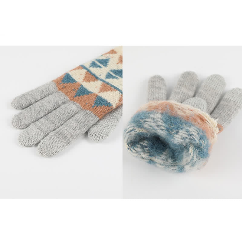 3Pcs Women's Triangle Pattern Hat Scarf Gloves Set - image 8